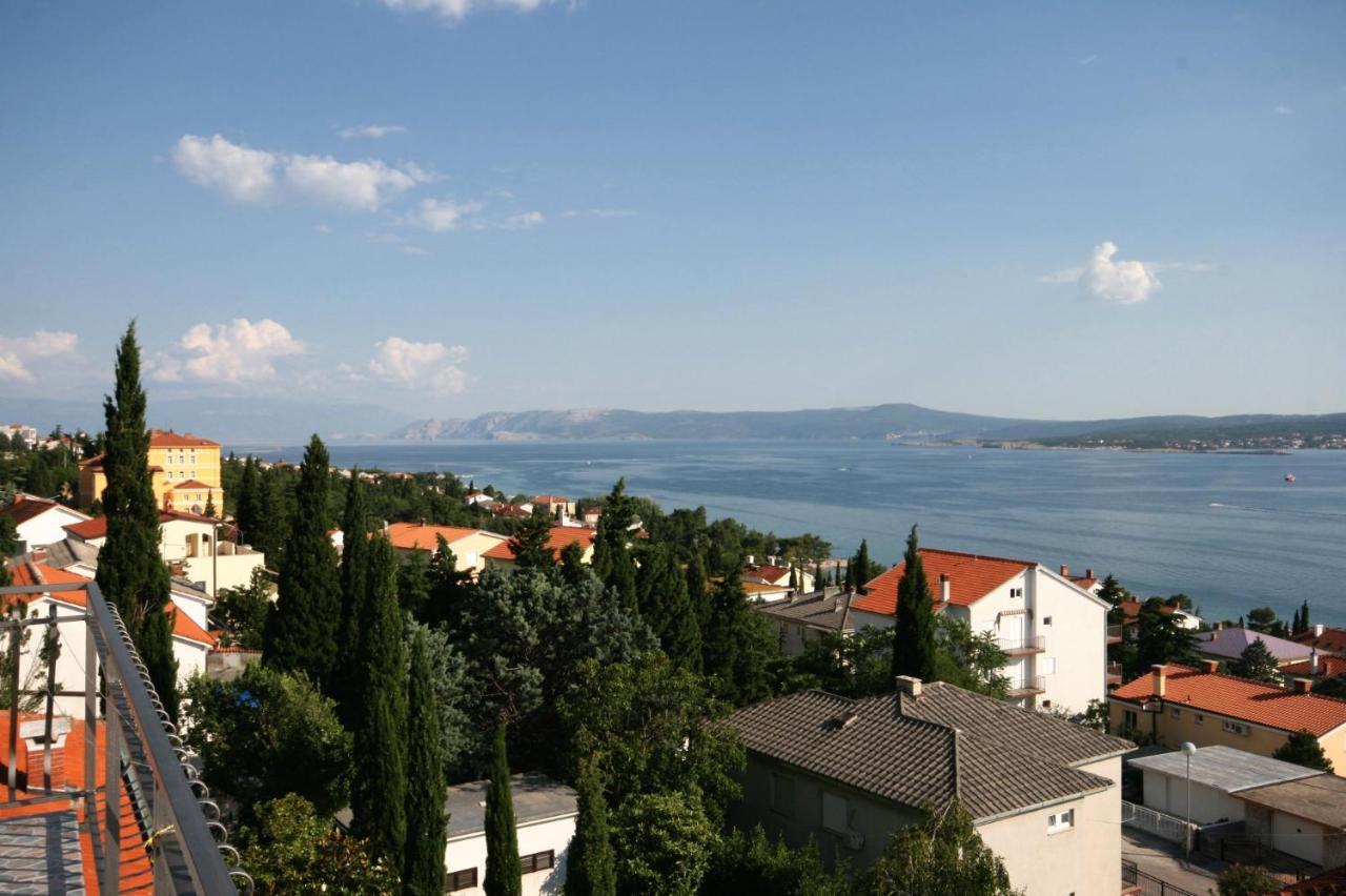 Apartments With Wifi Crikvenica - 5555 Exterior photo